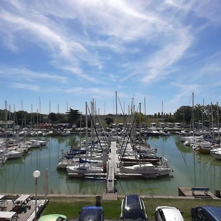 La Maison du Port Mortagne-sur-Gironde Extérieur photo